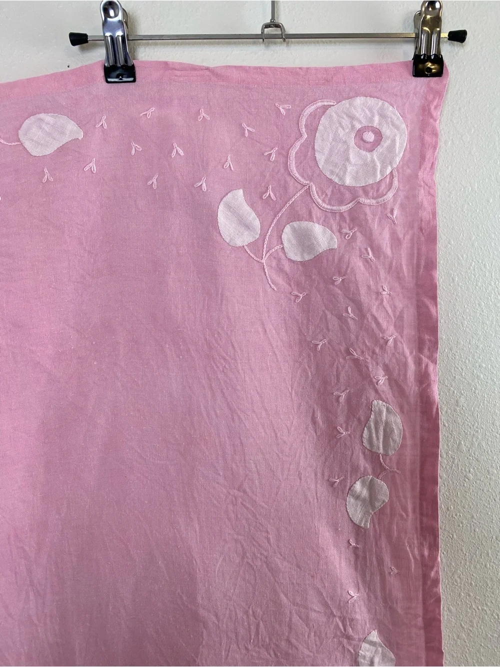 Vintage embroidered pink